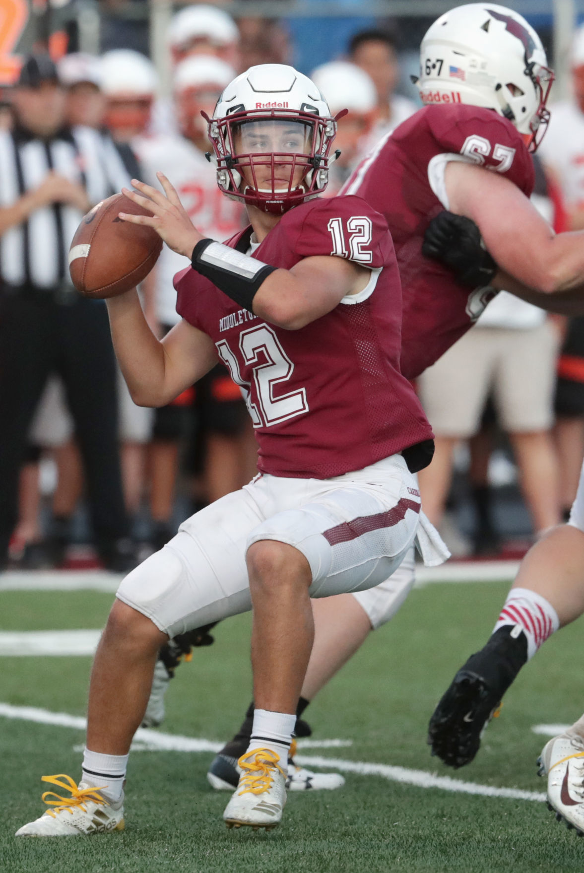 Middleton vs Verona Big Eight Conference football game